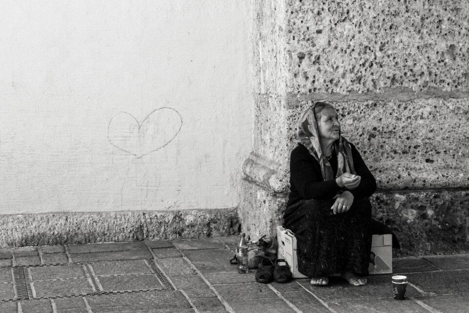 Woman poverty seeing things