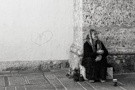 Woman poverty seeing things