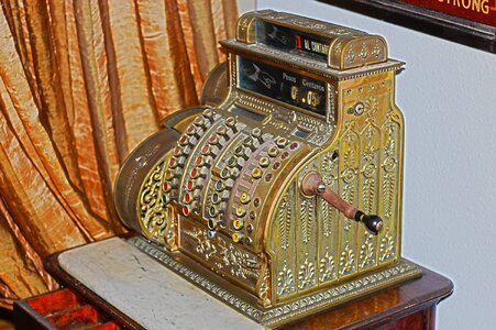 Antiques collector machines
