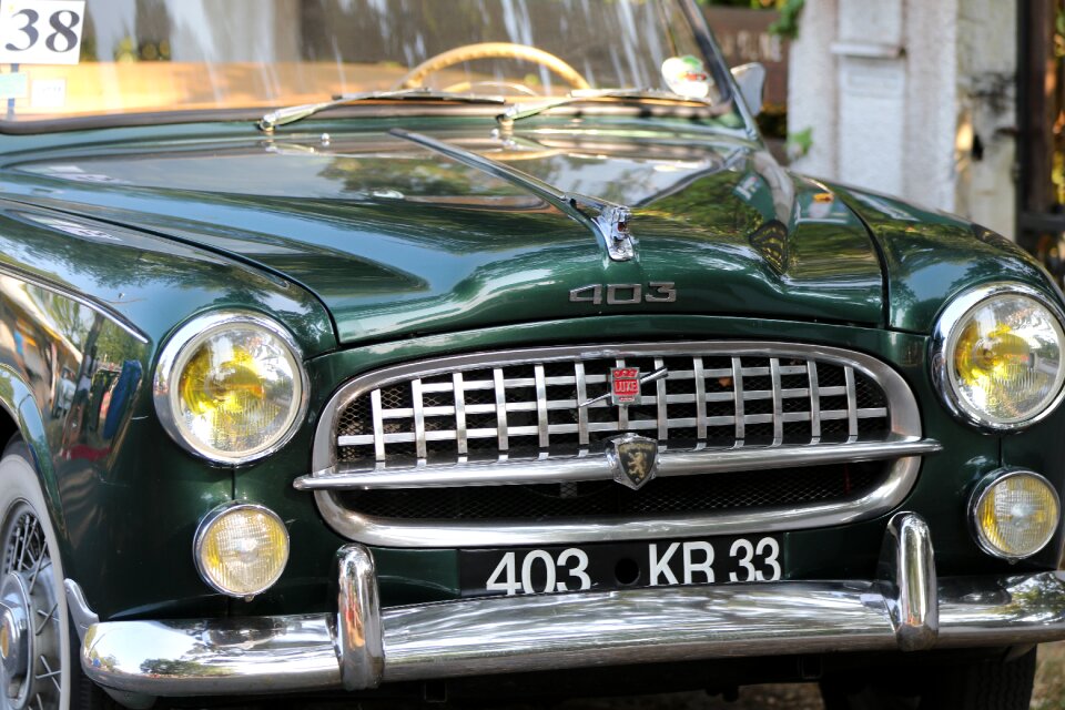Retro front light 403