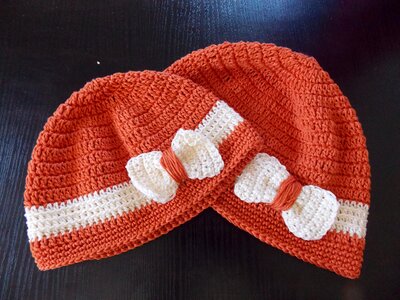 Winter girl knitting