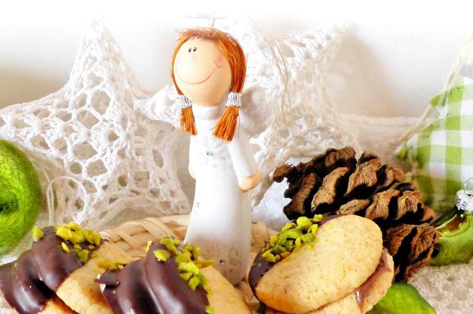 Advent green angel