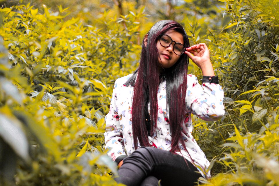 Young man girl modelglasses