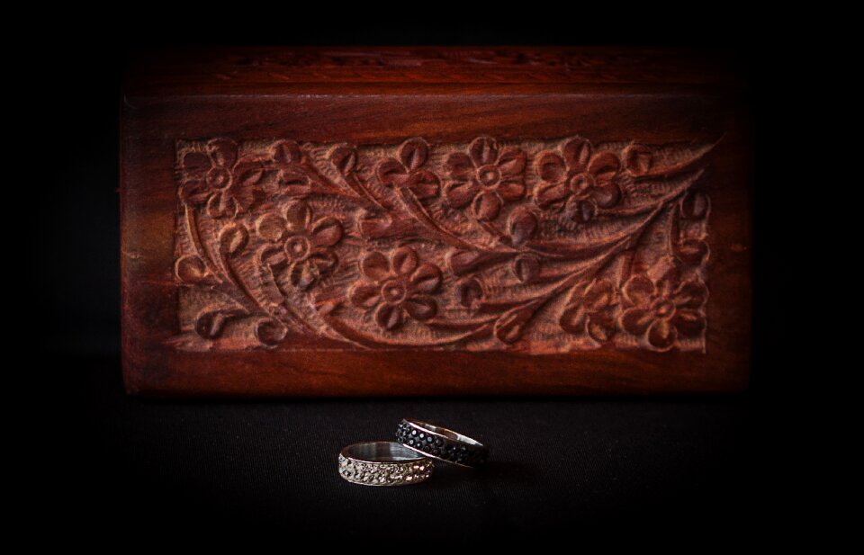 Box wood stone commitment