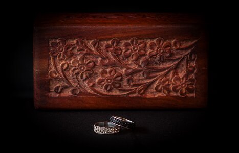 Box wood stone commitment