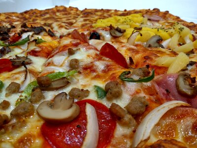 Pizza e-mart pizza large pizza photo