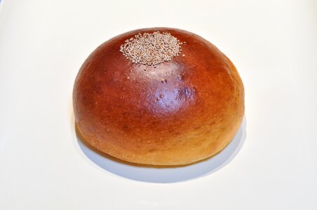 Cake white bread eat