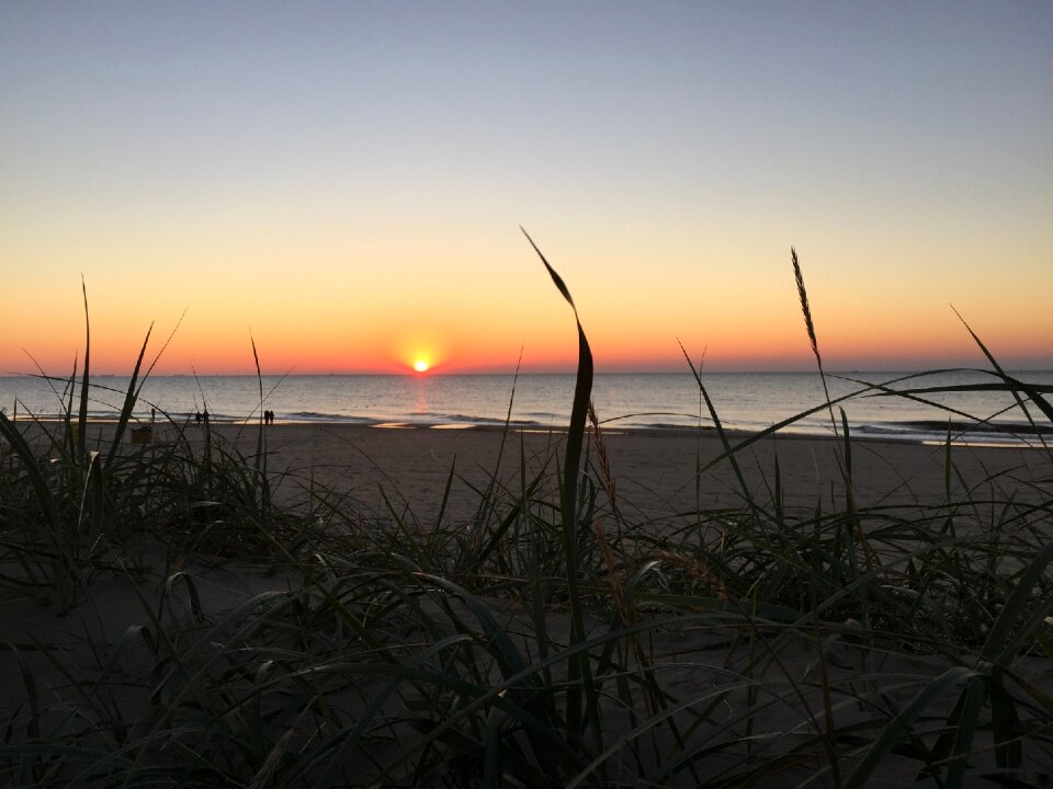 Setting sun coast netherlands