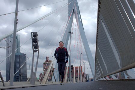 Erasmus bridge man racing