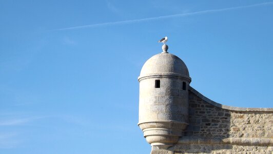 Turret rampart architecture