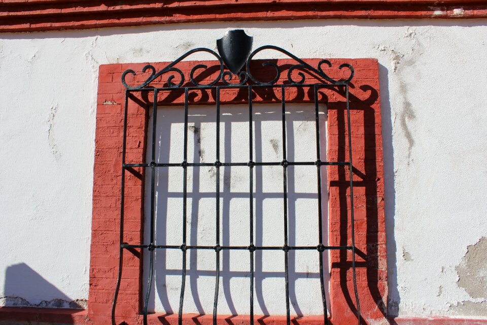 Window bulls plaza