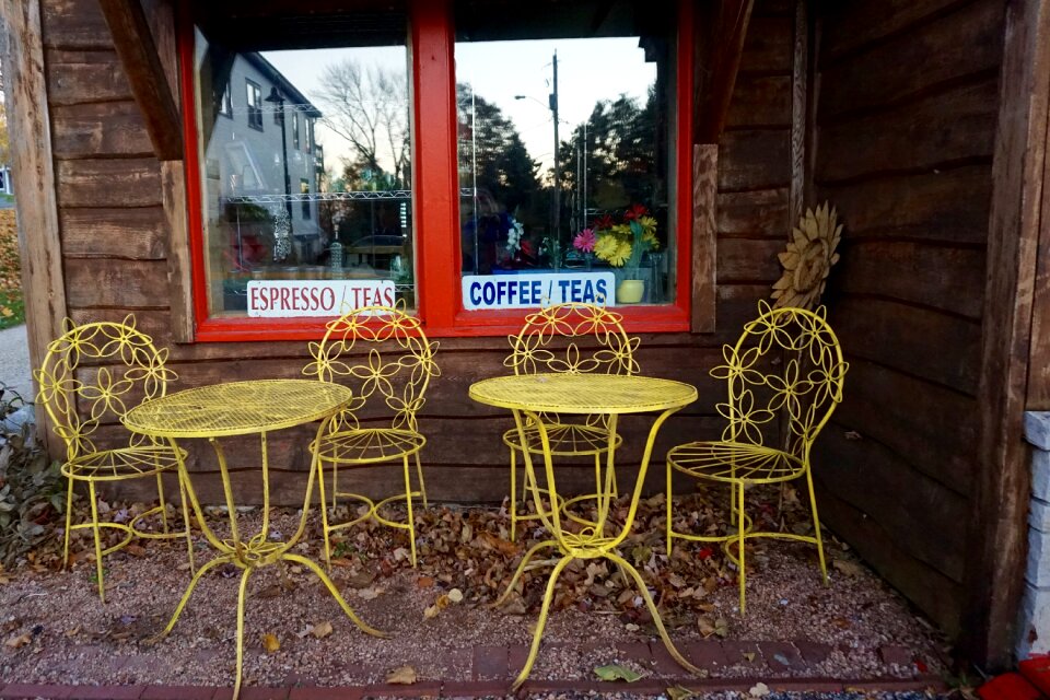 Table chair casual