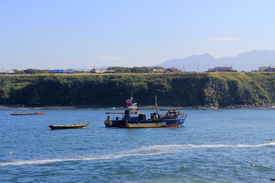 Olga bay fishermen trade photo