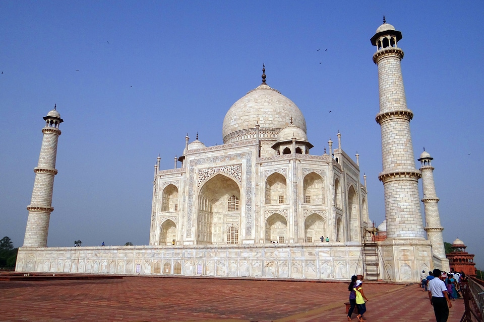 White marble monument memorial