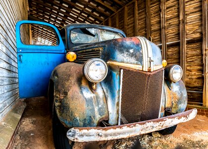 Barn auto transportation