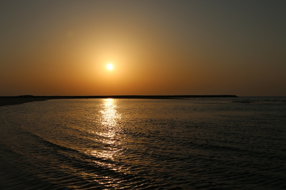 Dubai sunset sea