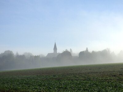Village perreuse yonne