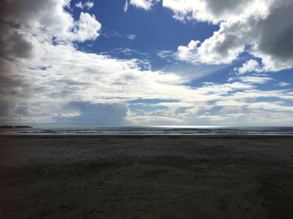 Clouds horizont white