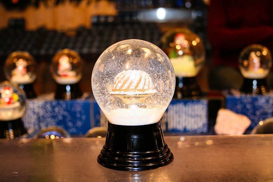 Snow ball christmas glass ball