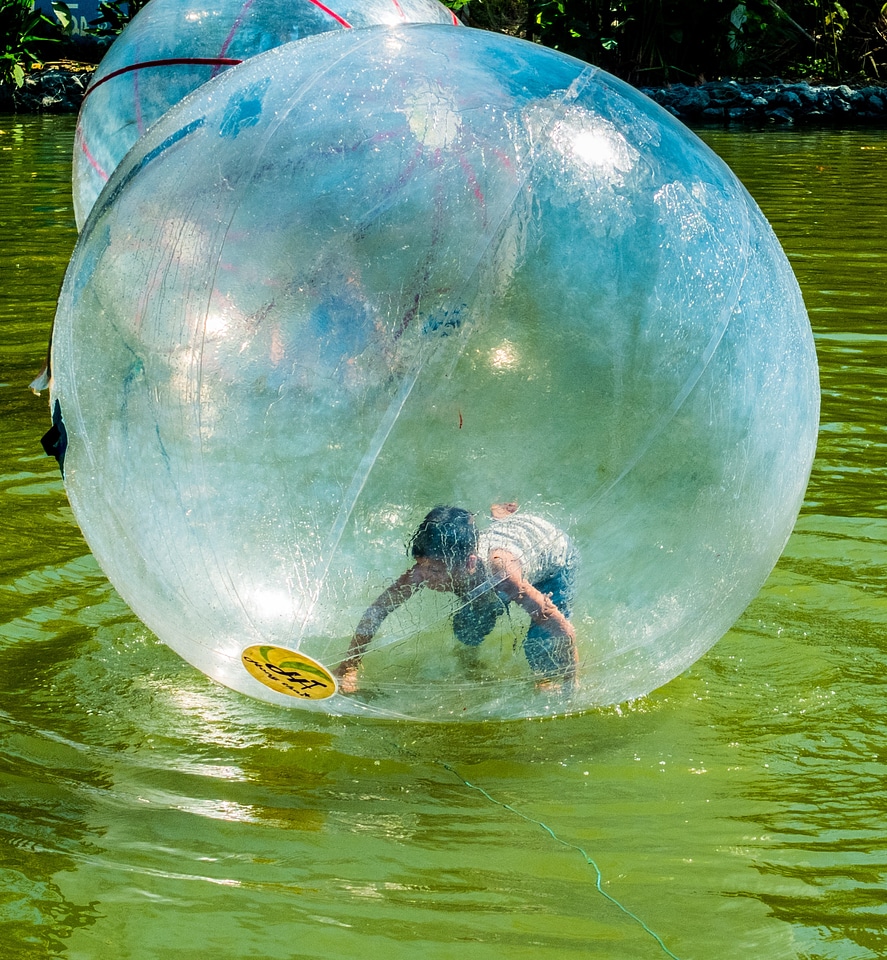 Water polo water in the ball run