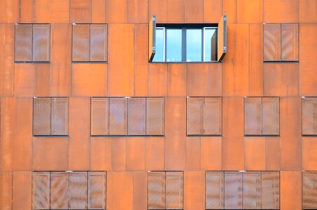 Facade the architecture rusty