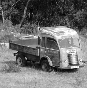 Old vehicle vintage renault