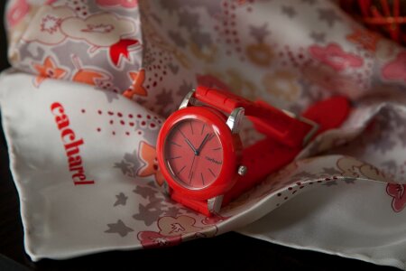 Elegant fashion jewelery