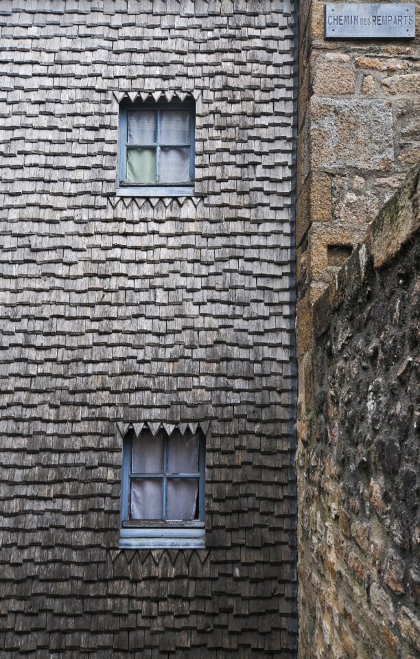 Architecture windows tiles