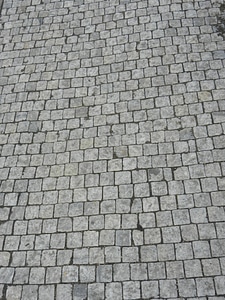 Pavement cube walkway
