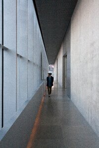 Mirroring lighting floor