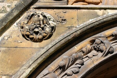 Carving church flowers