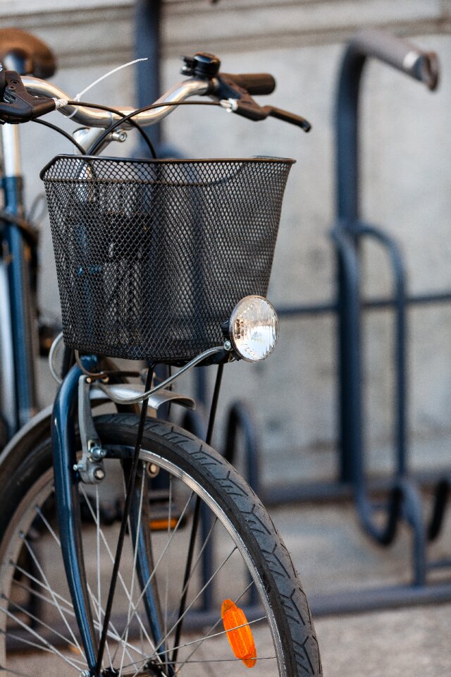 Wheel bike ride