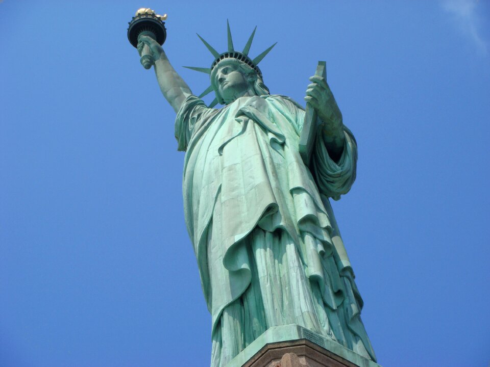 Freedom statue manhattan