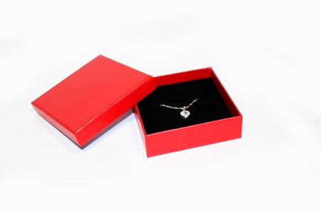 Sweetheart heart red box