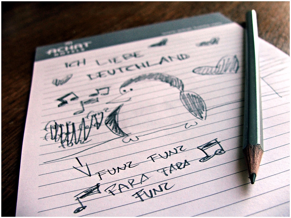 Pad scratch pad pencil