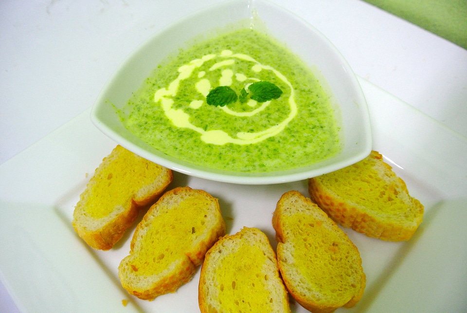 Bread vegetables breakfast