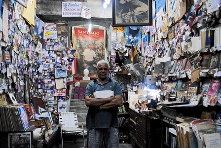 Shop books city