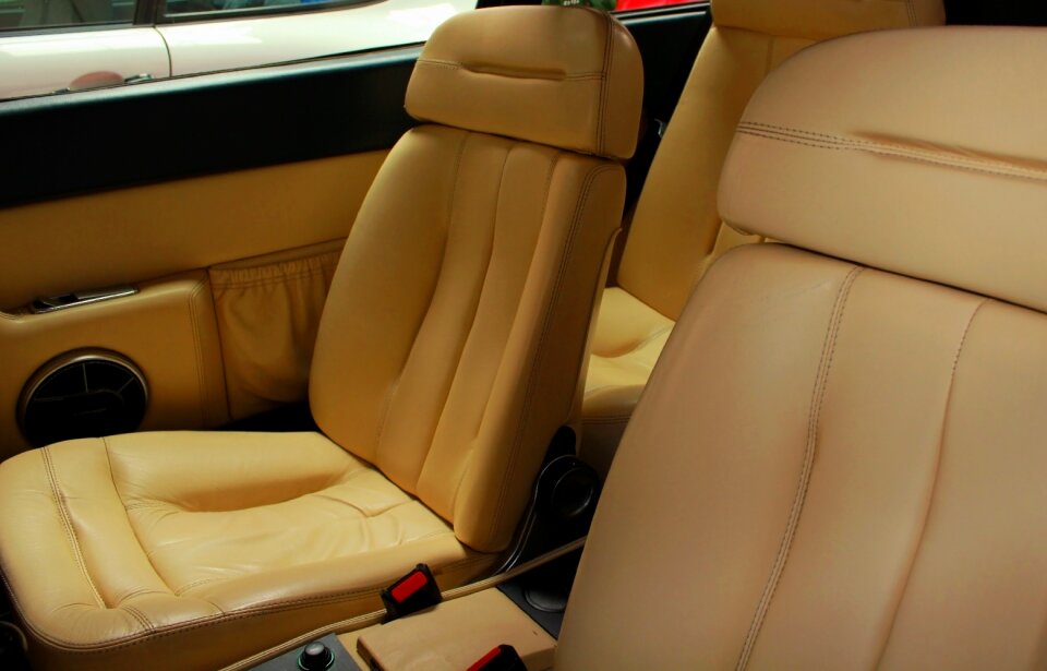 Upholstery ferrari mondial