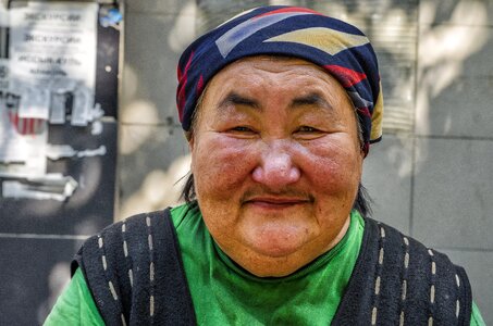 Asia senior face