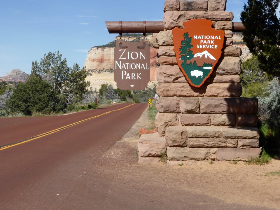 Usa park entrance board