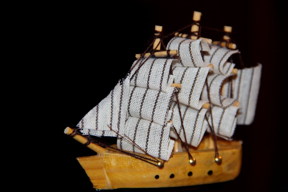 Toy ship samodelkin