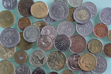 Finances eagle tails