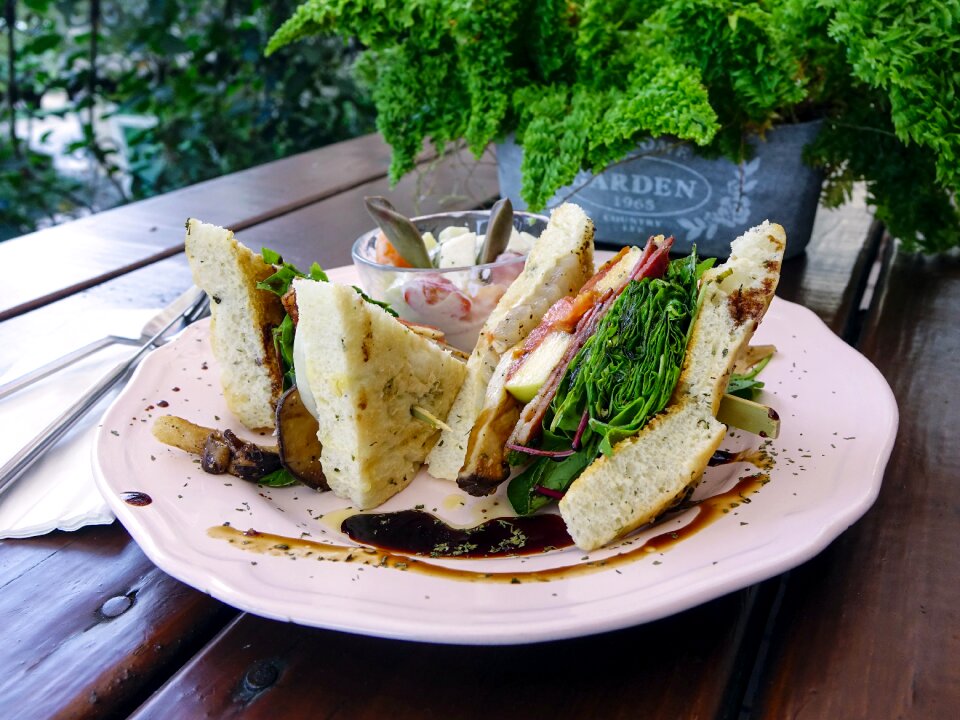 Toast bacon vegetable