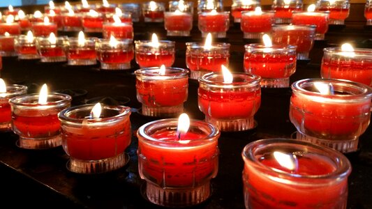 Light lights candlelight
