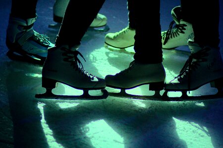 Light skates ice