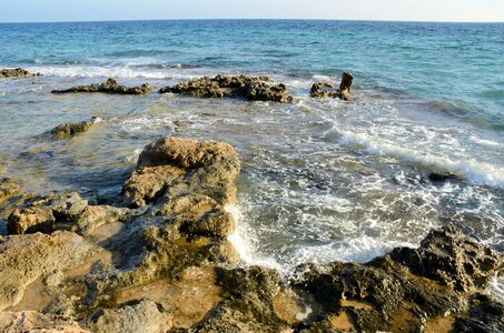 Foam horizon rock photo