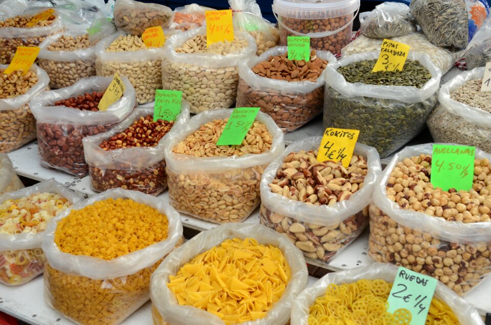 Food market vermicelli