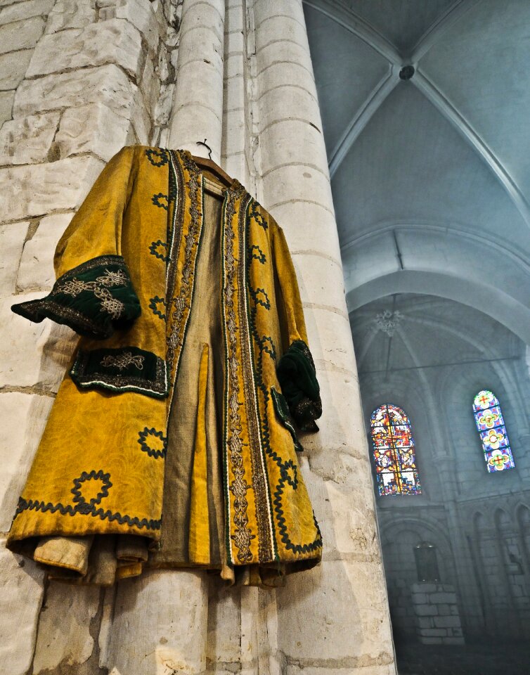 Costume former church