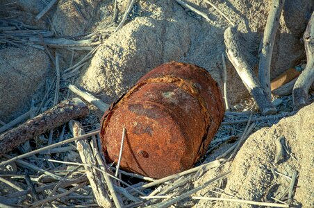 Stones flotsam rusted