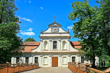 Façades christianity sacred building photo